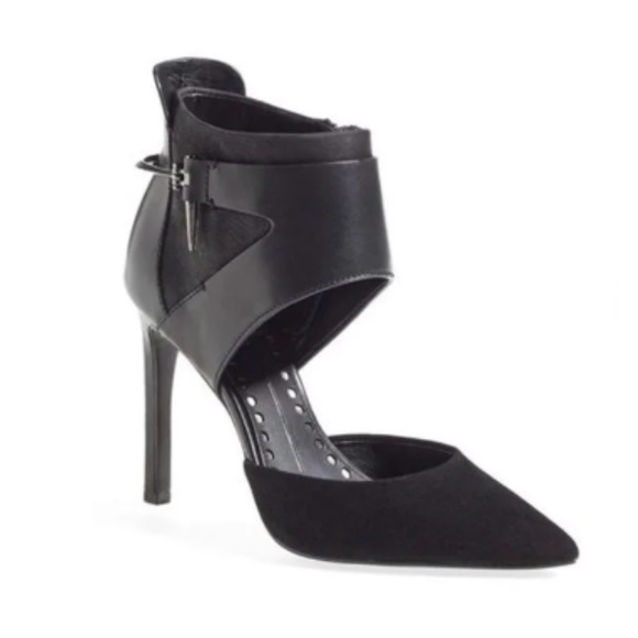 Dolce Vita Black Heels - Picture 2 of 15